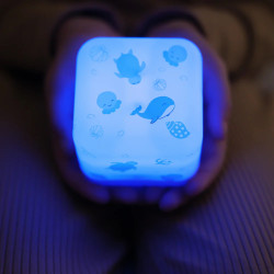 CLOUD B CLTT-1200 Lampka nocna CUBE B-OCEAN